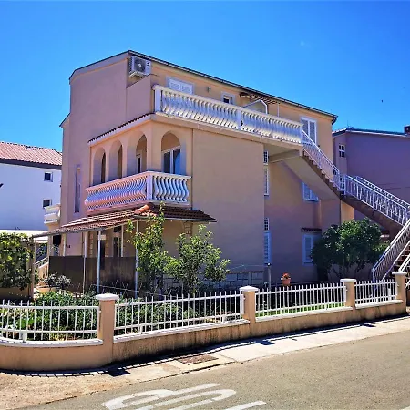Nancy דירה