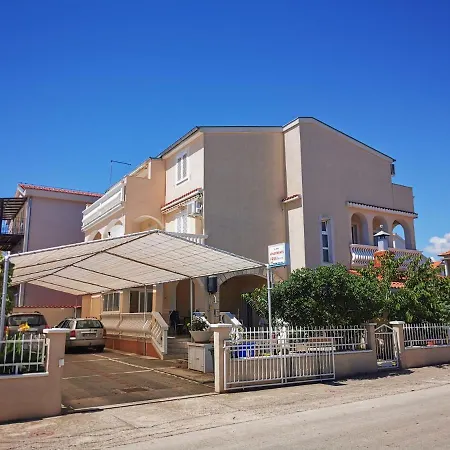 Apartament Nancy *