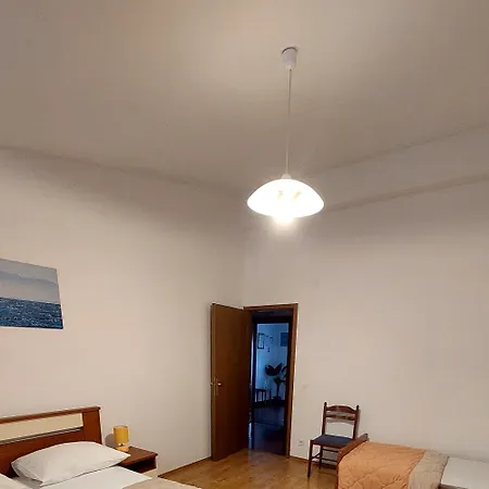 Nancy Apartament Biograd Na Moru
